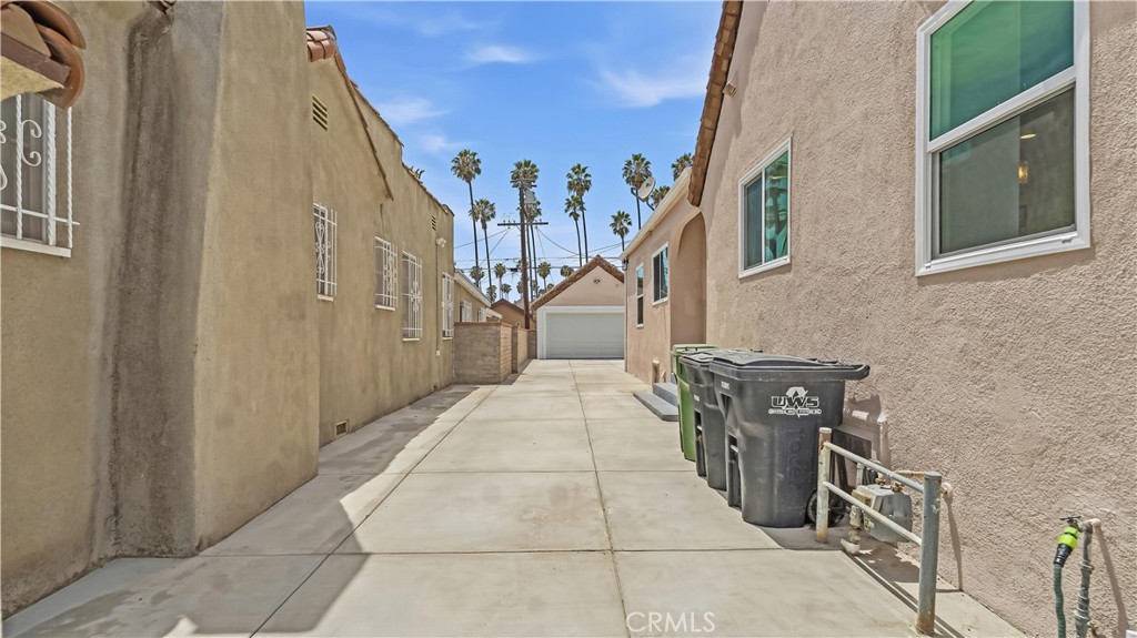5513 S Mullen Property Photo 33