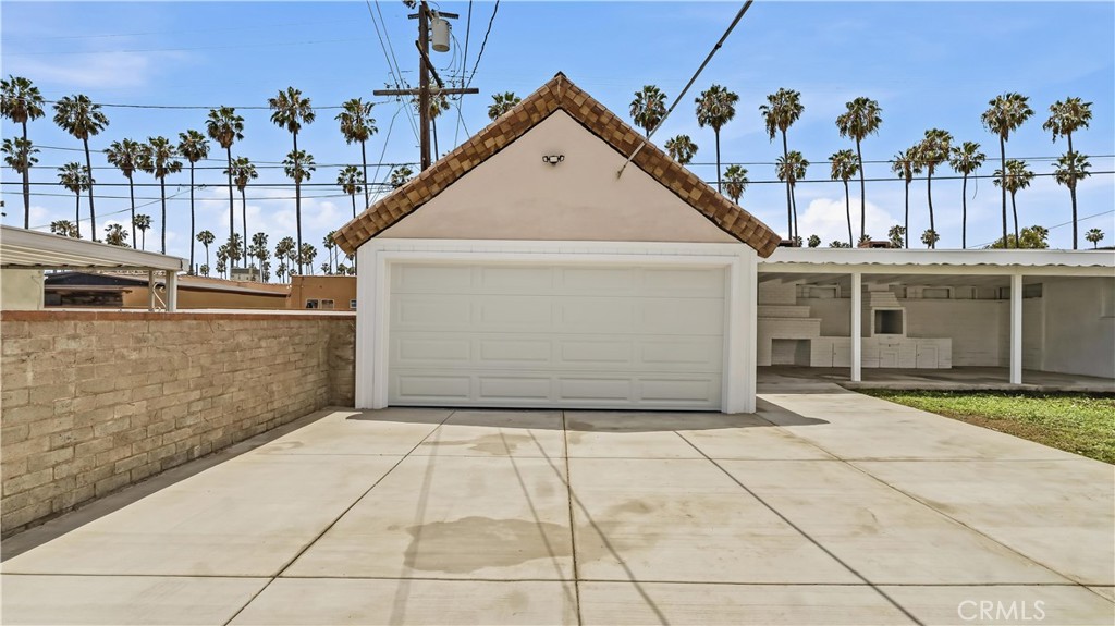5513 S Mullen Property Photo 36