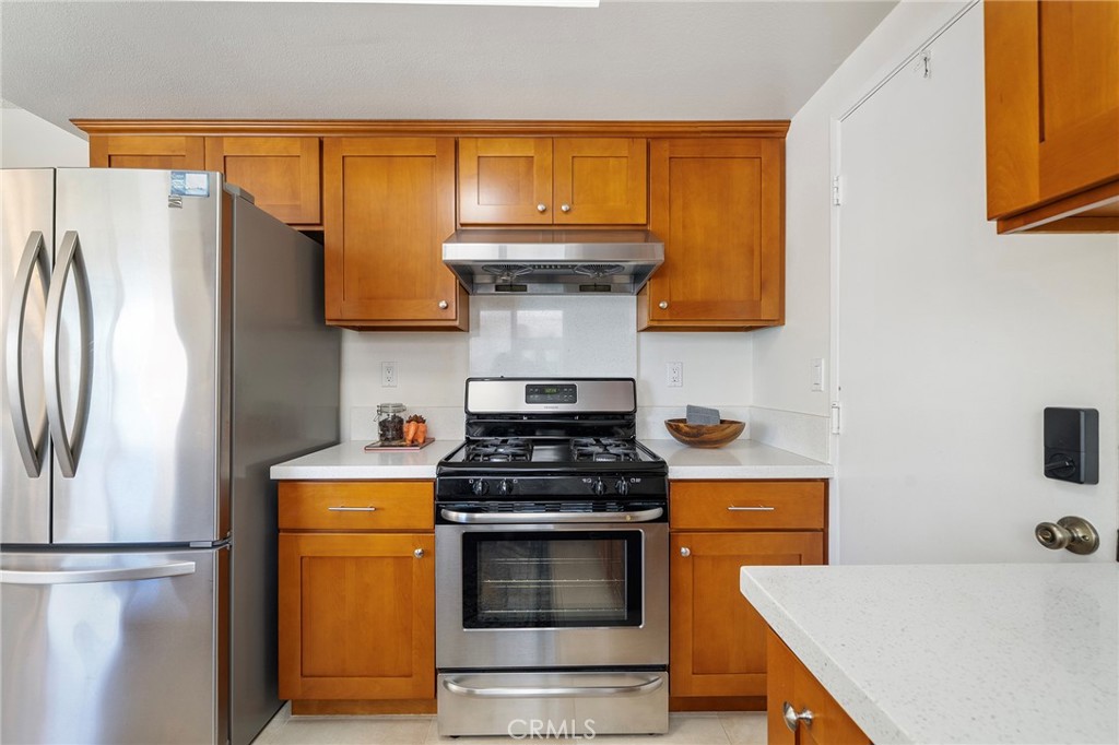 511 N Mcpherrin Avenue B Property Photo 6