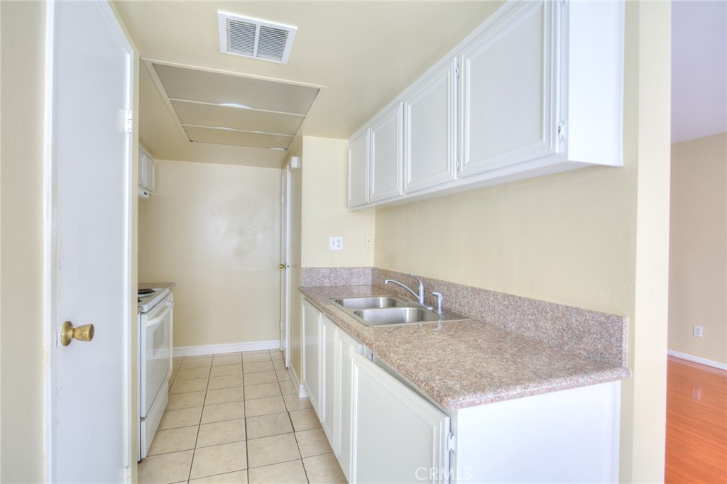 2368 Pepper Property Photo 14