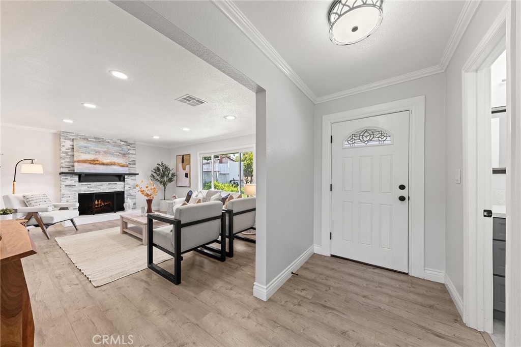 2115 Tierra Loma Drive Property Photo 8