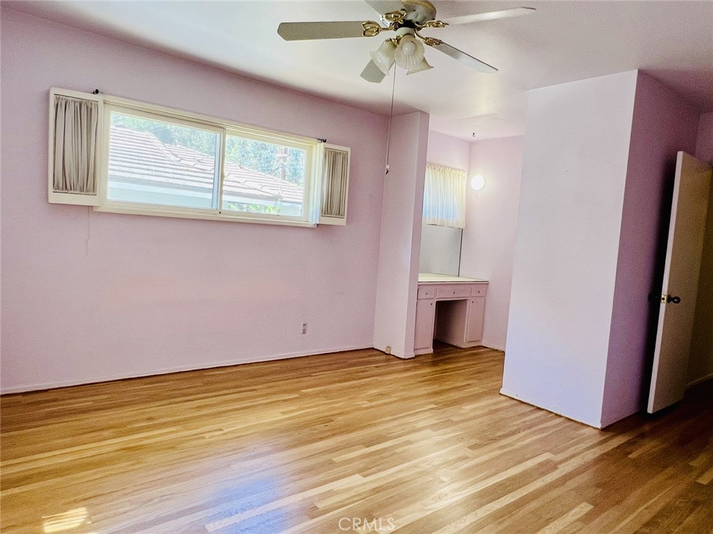 2408 S 8th Avenue Property Photo 10
