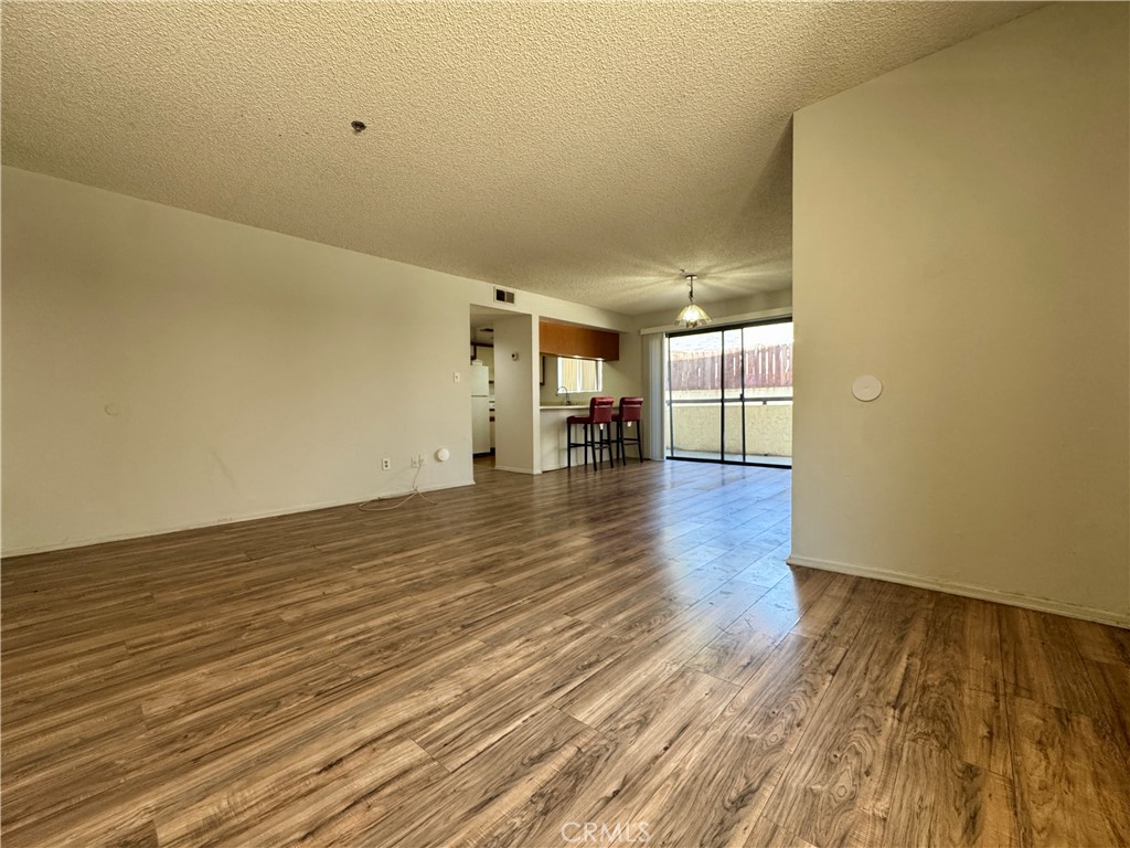 987 E Del Mar Boulevard 9 Property Photo 1