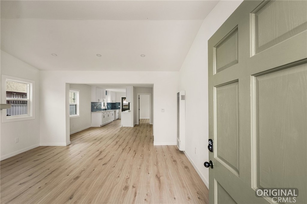 2065 W 65th Property Photo 5