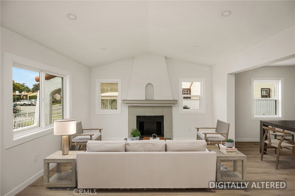 2065 W 65th Property Photo 8
