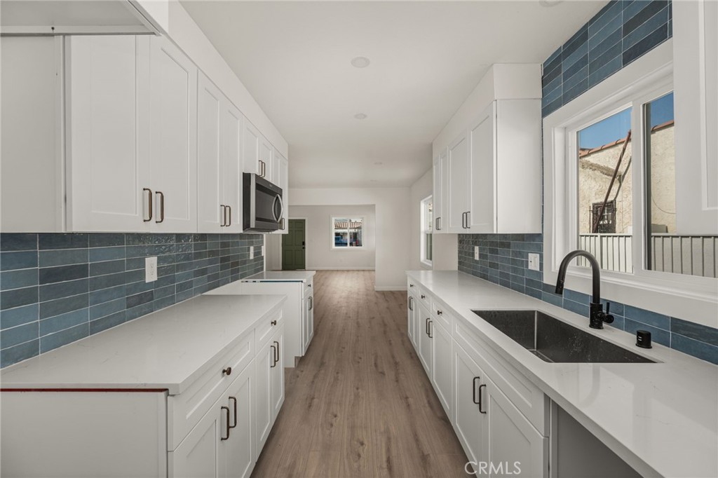 2065 W 65th Property Photo 17