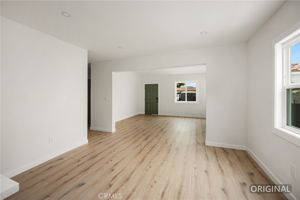 2065 W 65th Property Photo 19