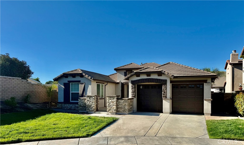 3005 Cat Tail Court Property Photo 2