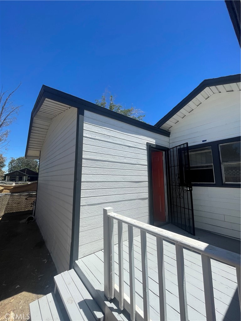 44627 Beech Ave Property Photo 26