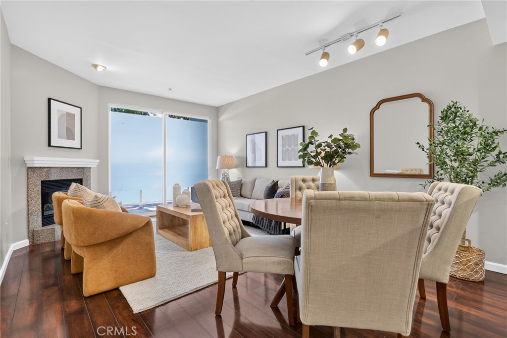 160 S Hudson Avenue 111 Property Photo 12