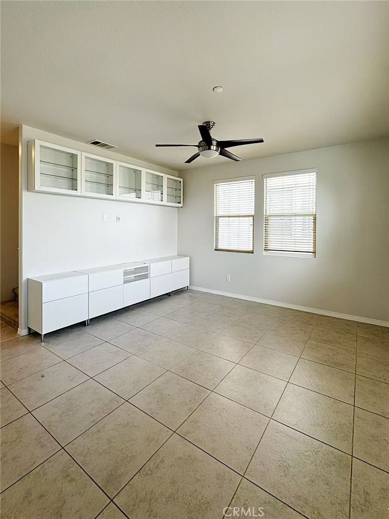 552 Calle Estrella Property Photo 2