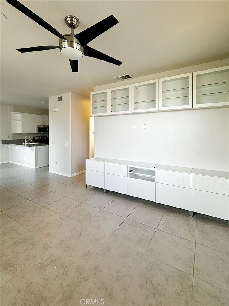 552 Calle Estrella Property Photo 3