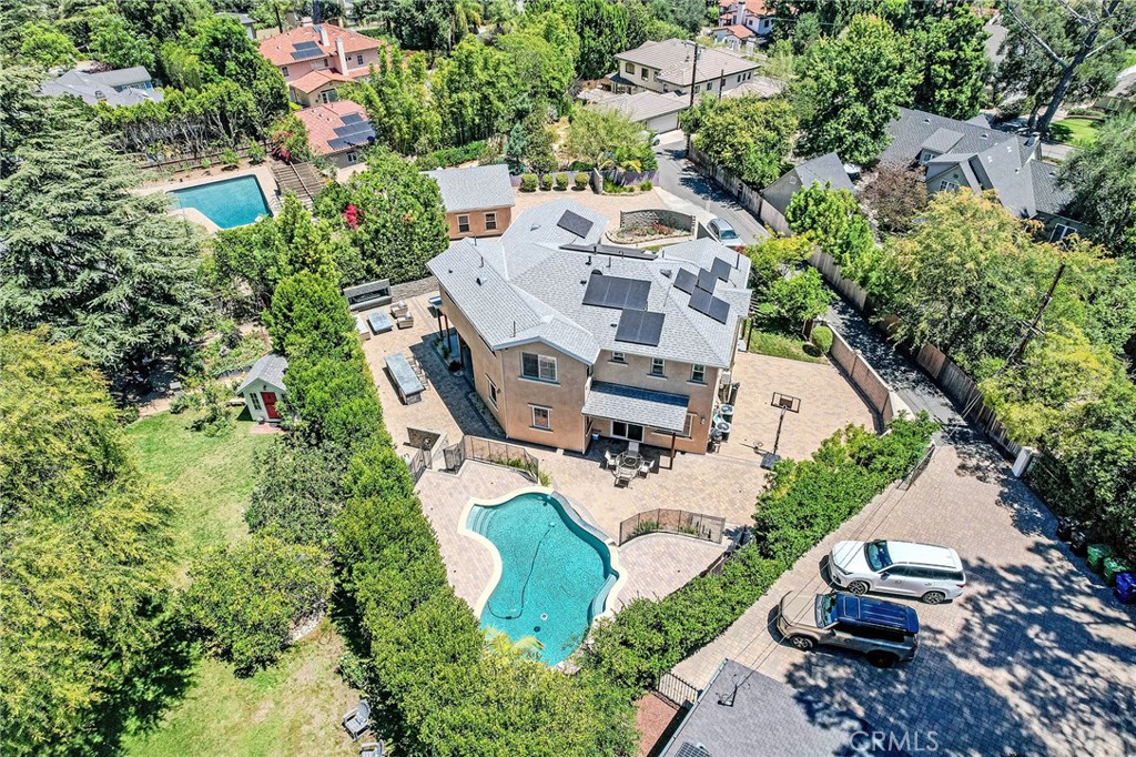 1217 Olive Property Photo 1