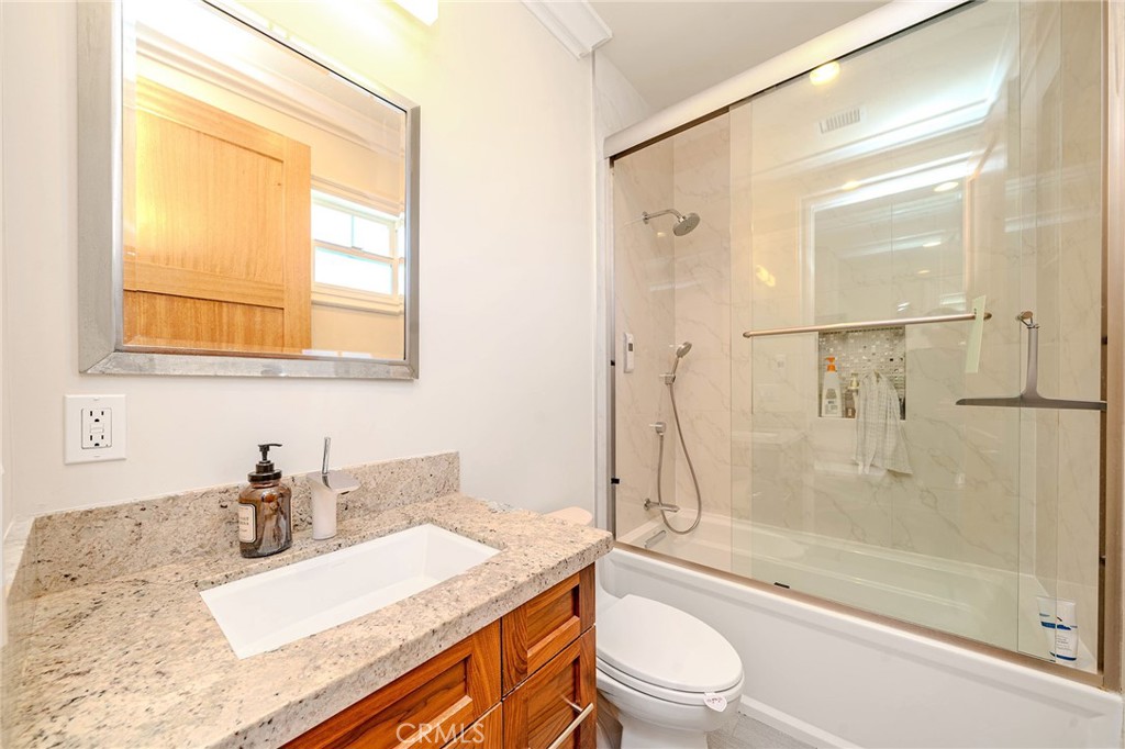 1217 Olive Property Photo 8