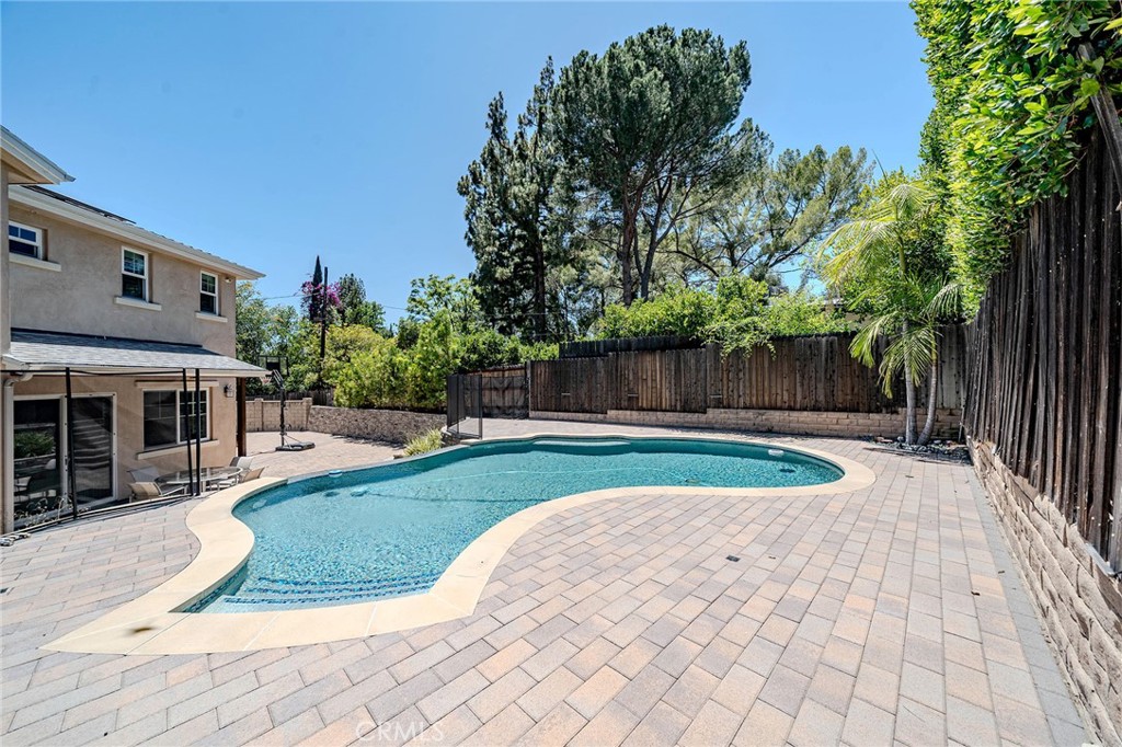 1217 Olive Property Photo 25