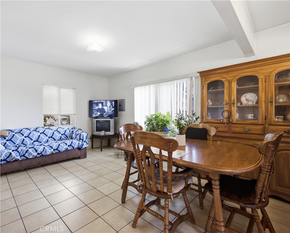 456 Ulysses Street Property Photo 7