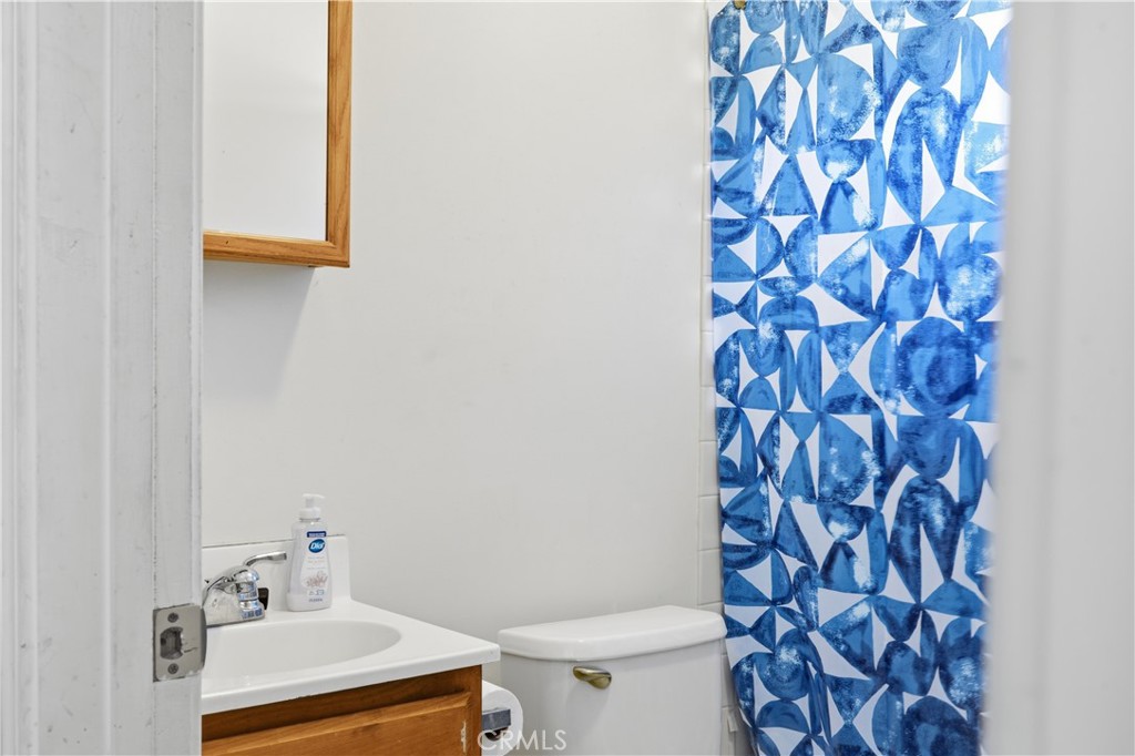 456 Ulysses Street Property Photo 14