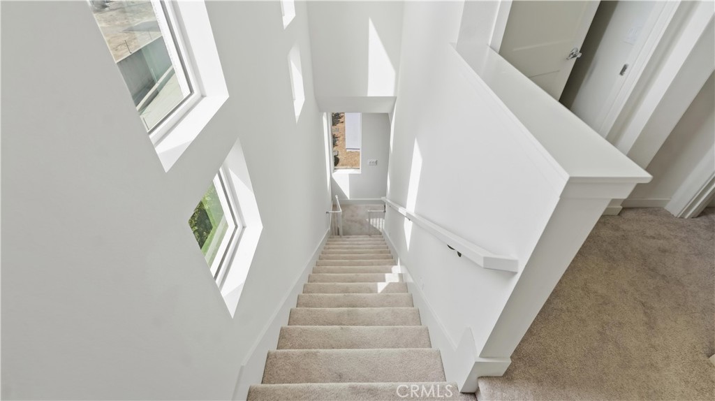 143 Fable Property Photo 15