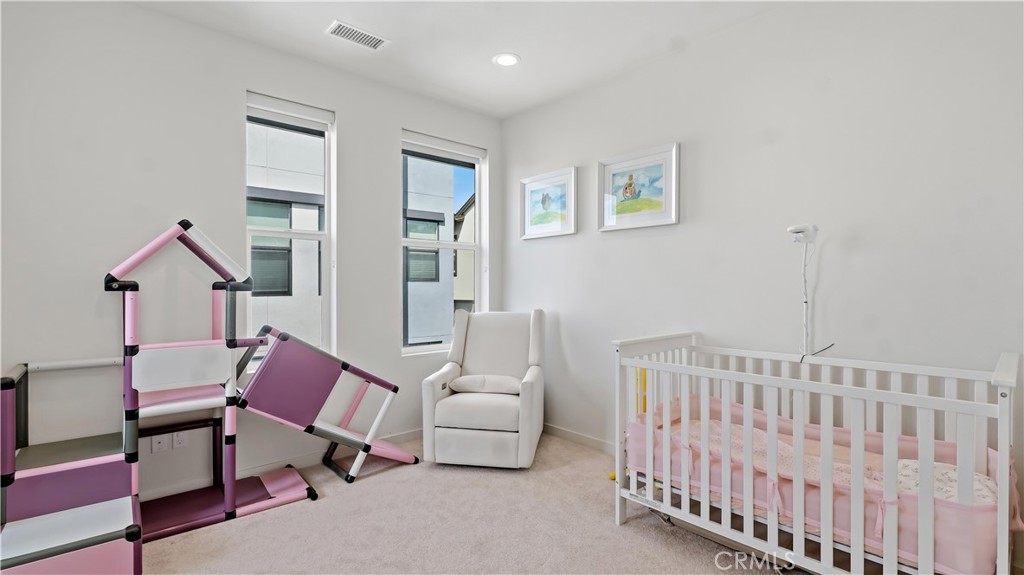 143 Fable Property Photo 19