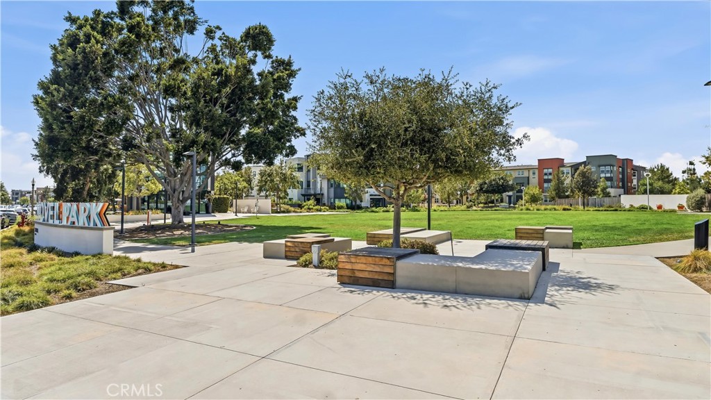 143 Fable Property Photo 30