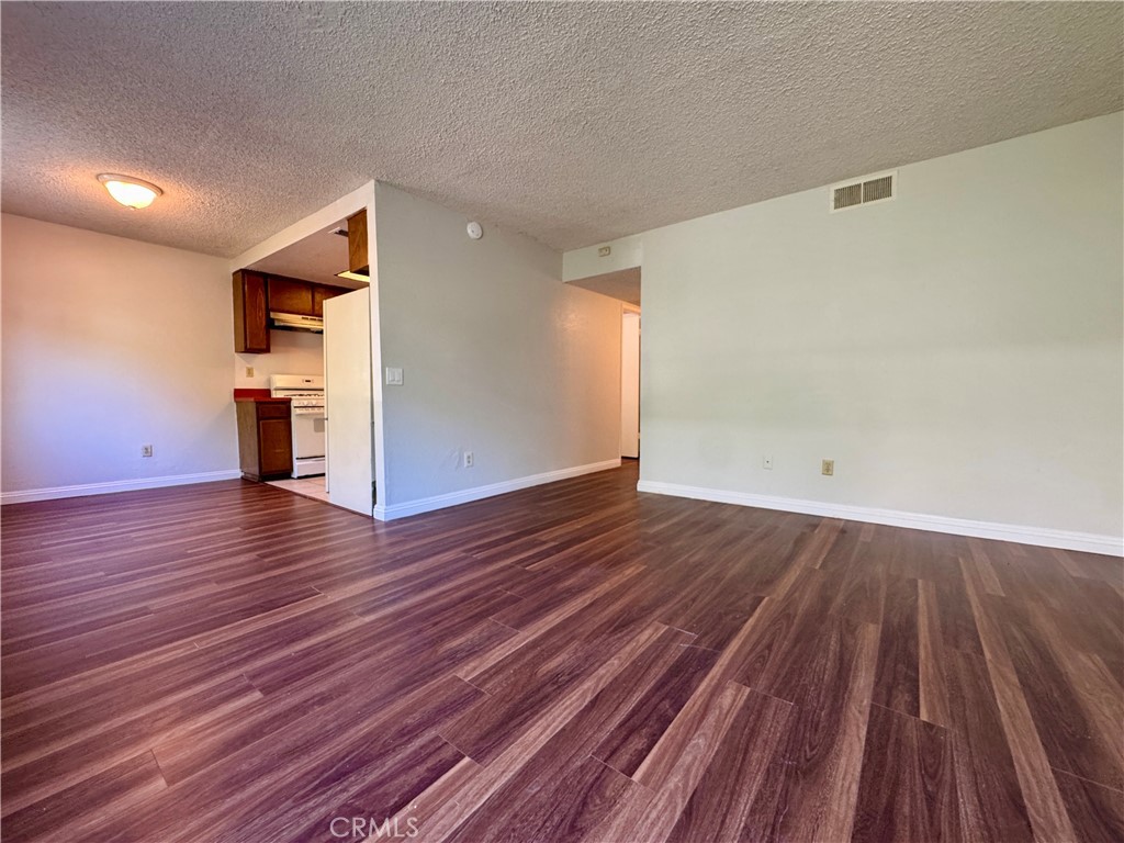 241 S Curtis Avenue C Property Photo 1