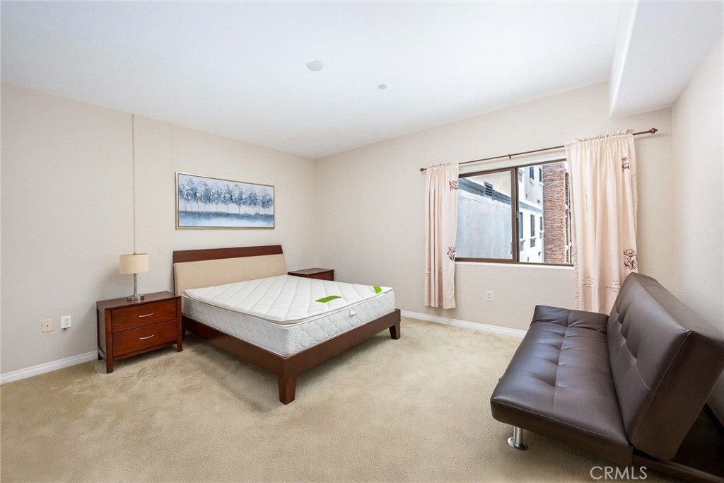 600 N Atlantic Blvd 502 Property Photo 12