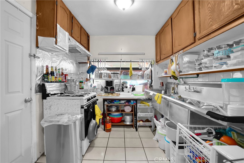 1465 W Temple Street Property Photo 43