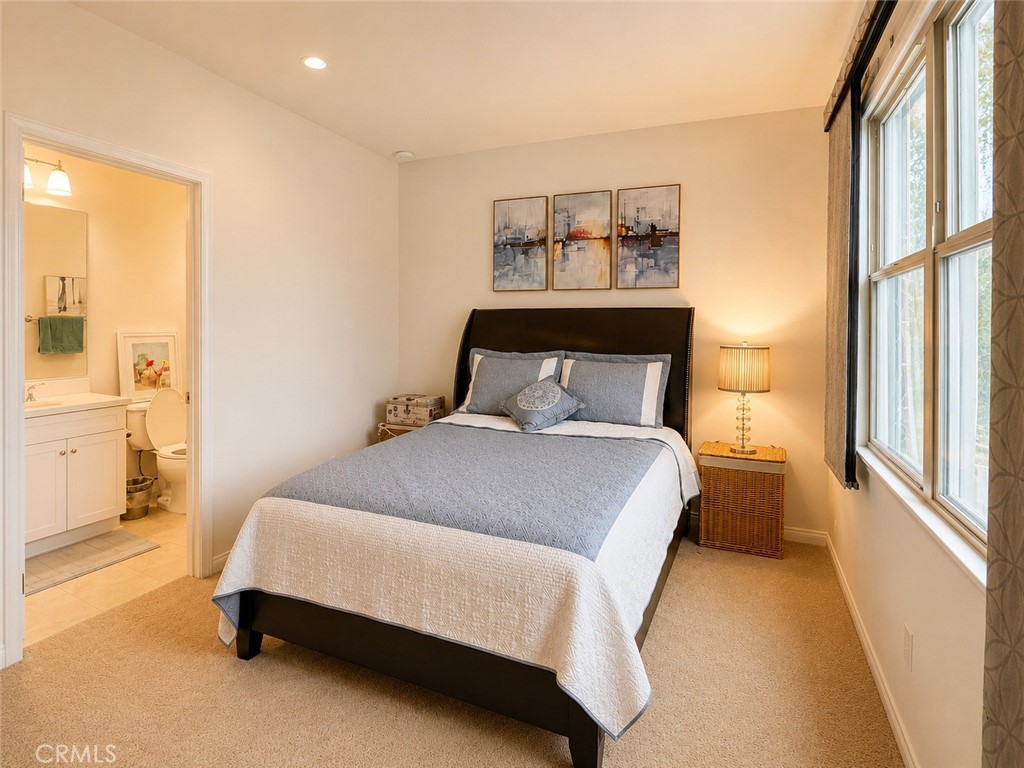 66 Overbrook Property Photo 10