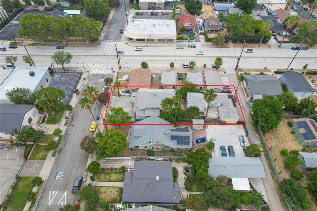 515 E Pasadena Street Property Photo 4