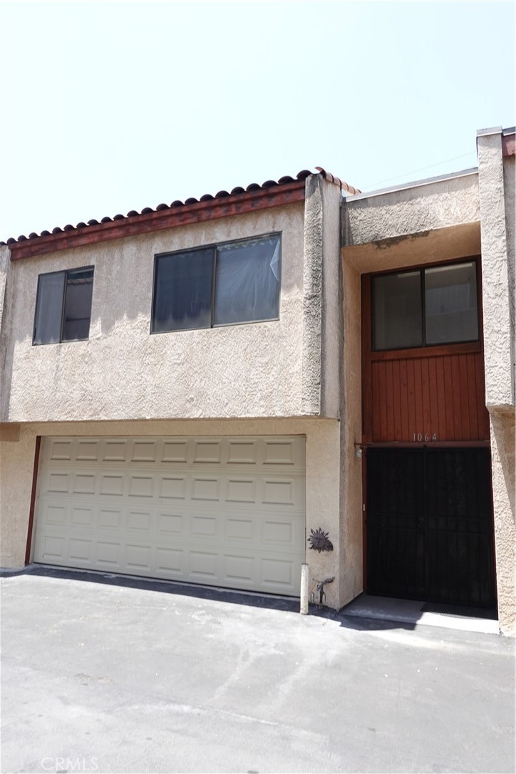1064 S Garfield Property Photo 1