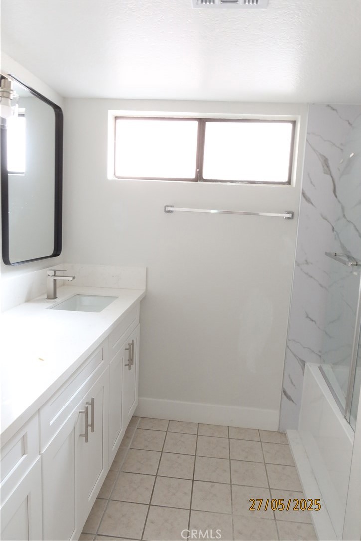 1064 S Garfield Property Photo 10