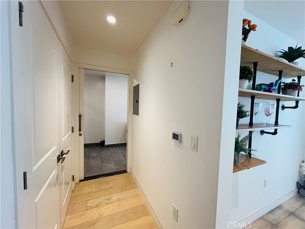 400 S Broadway 814 Property Photo 10