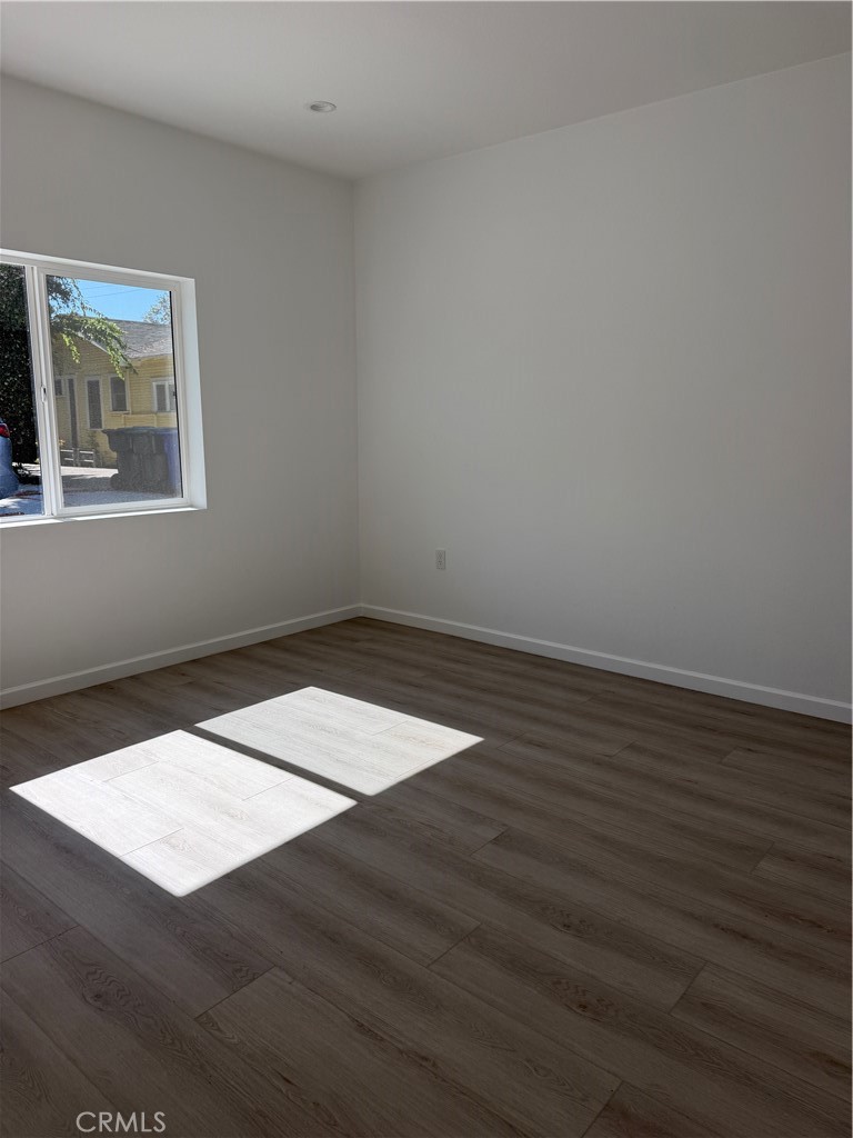 236 S 1st Property Photo 3