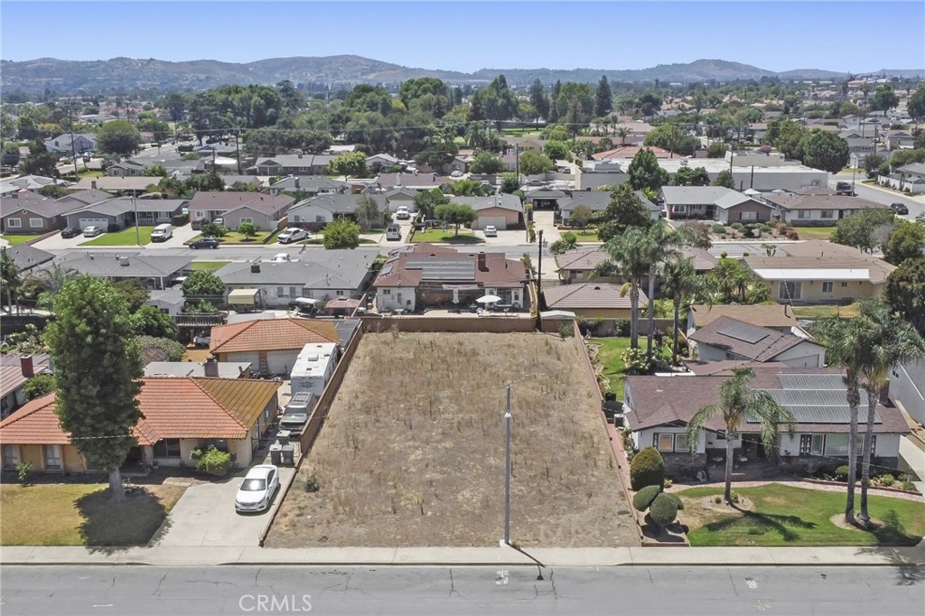 12440 Russell Avenue Property Photo 1
