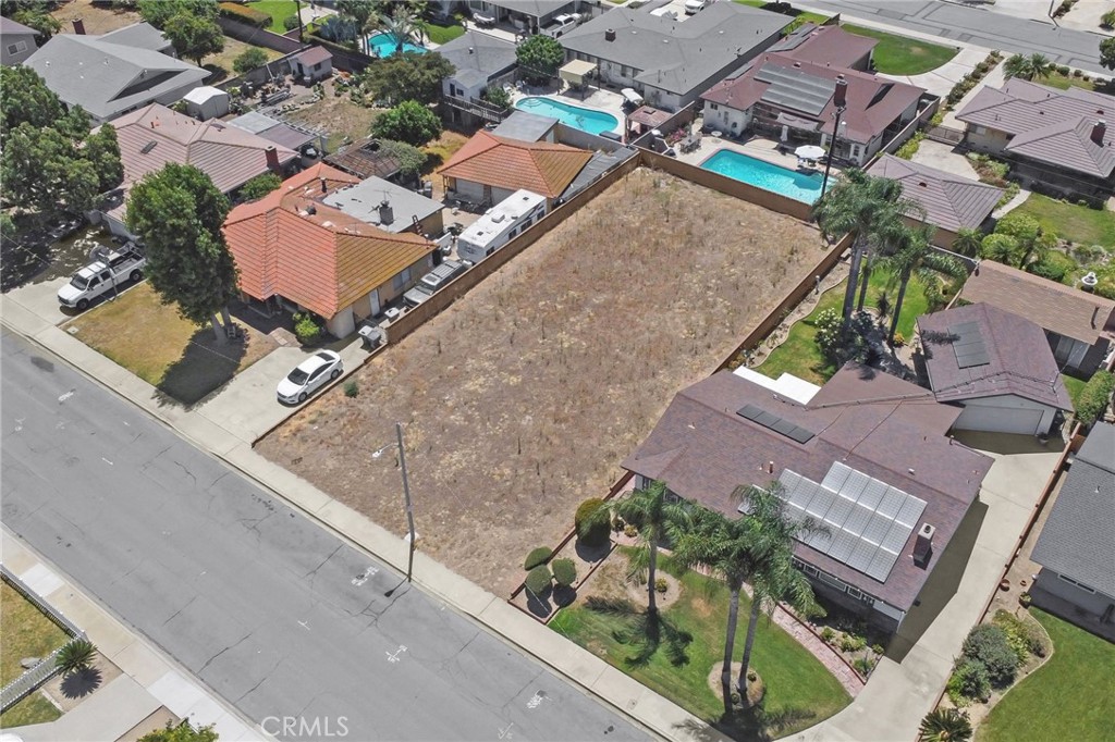 12440 Russell Avenue Property Photo 2