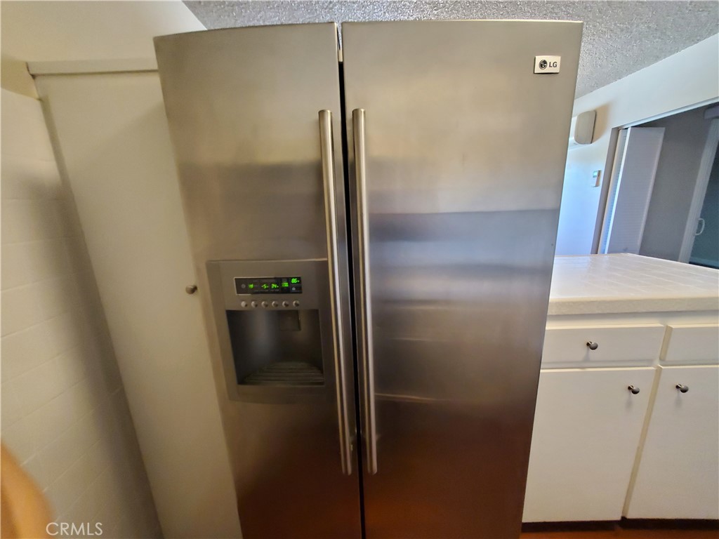 9070 Huntington Drive 6 Property Photo 17