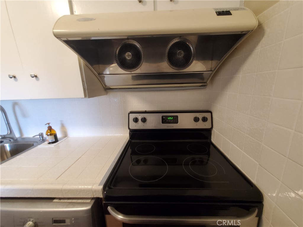 9070 Huntington Drive 6 Property Photo 18