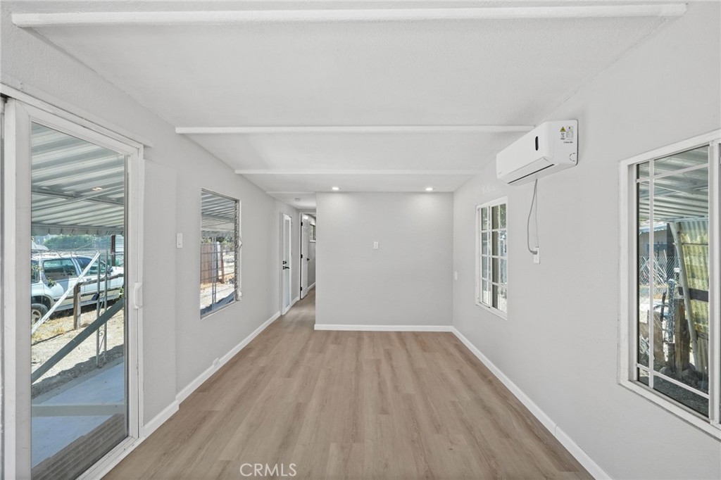 2150 S San Jacinto Avenue 28 Property Photo 8
