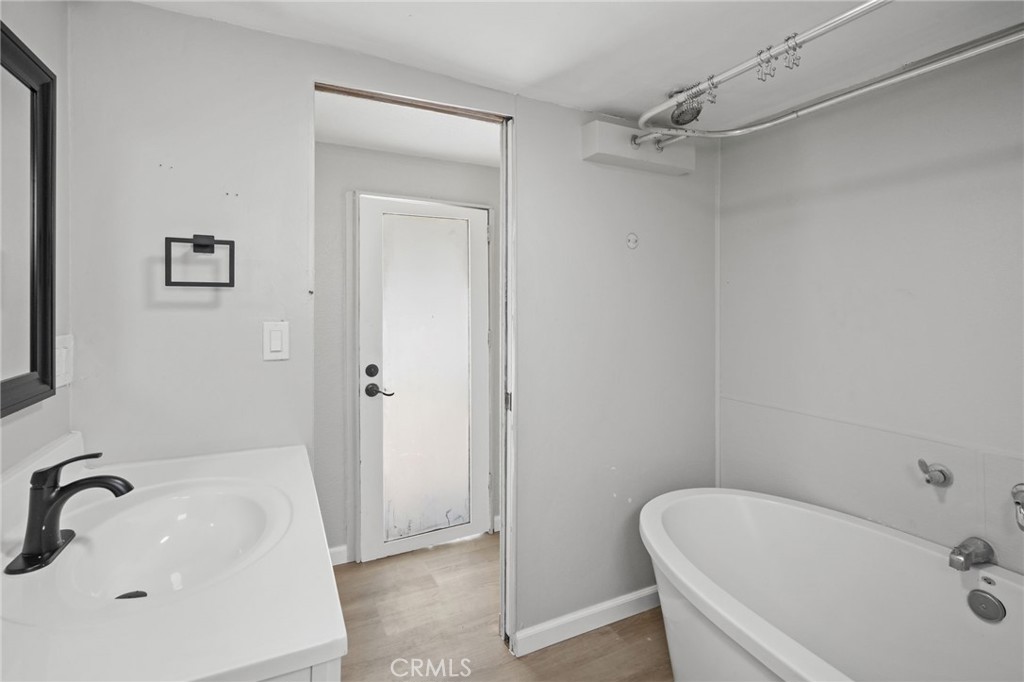 2150 S San Jacinto Avenue 28 Property Photo 20