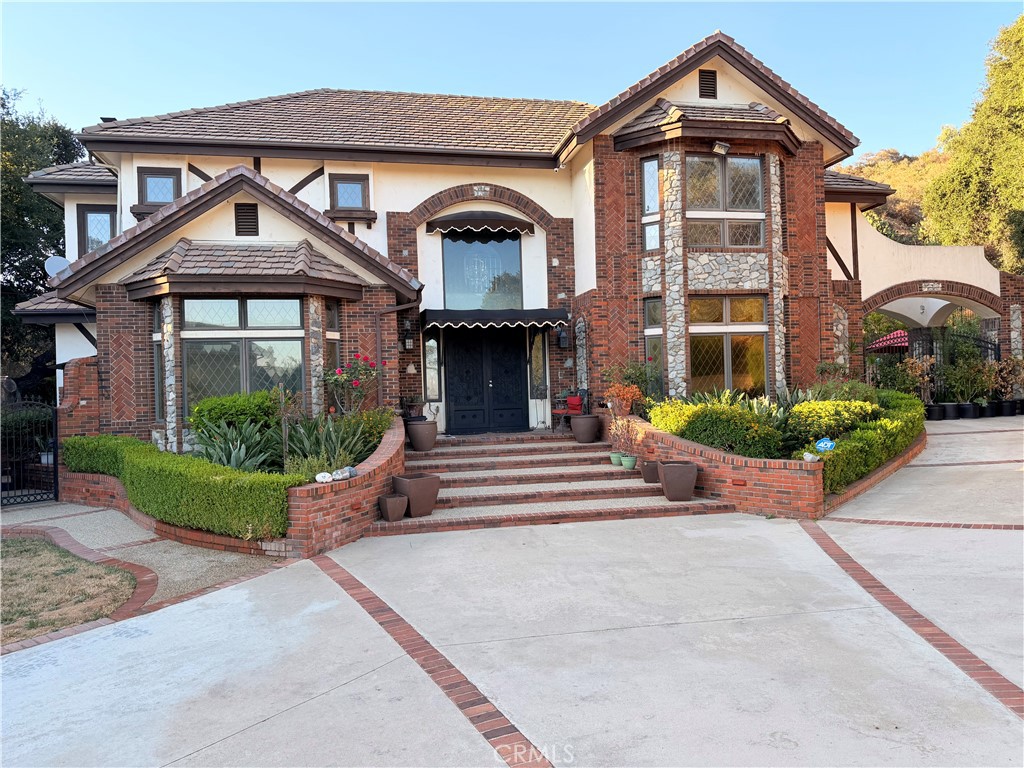 5190 Via Del Valle Property Photo 2