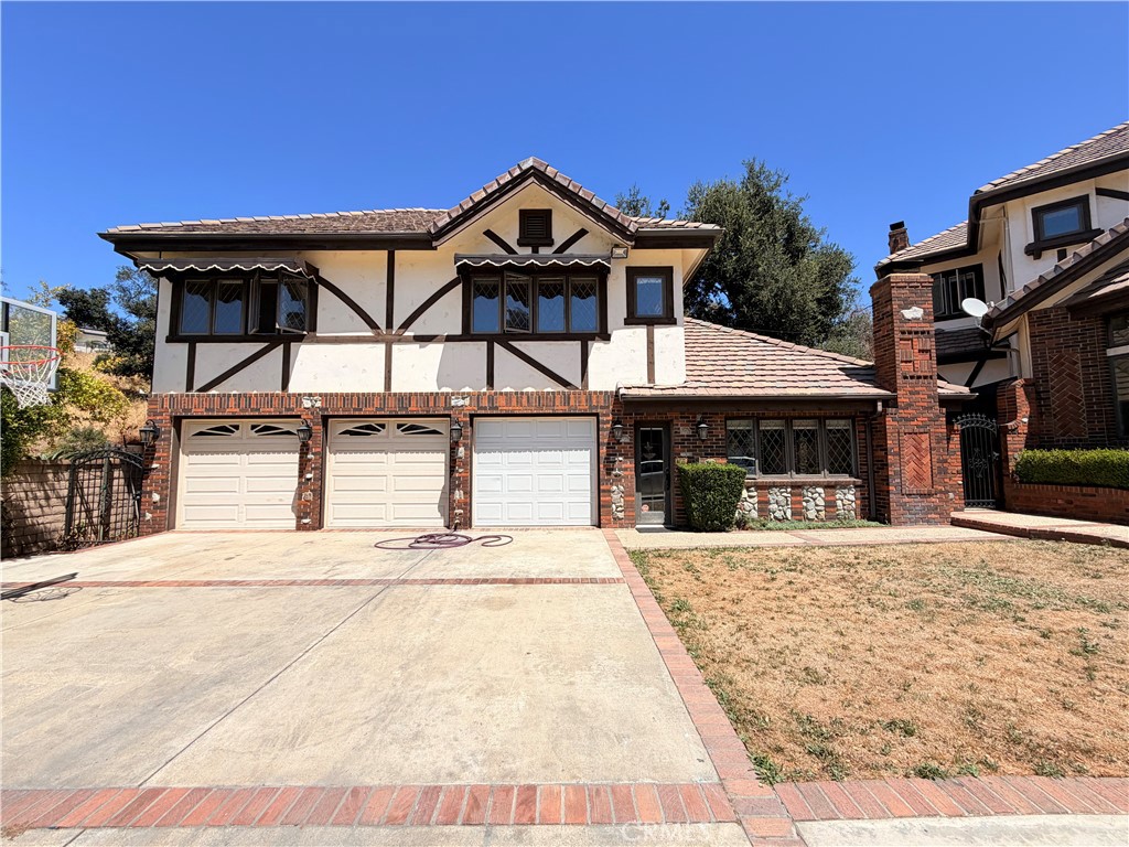 5190 Via Del Valle Property Photo 3