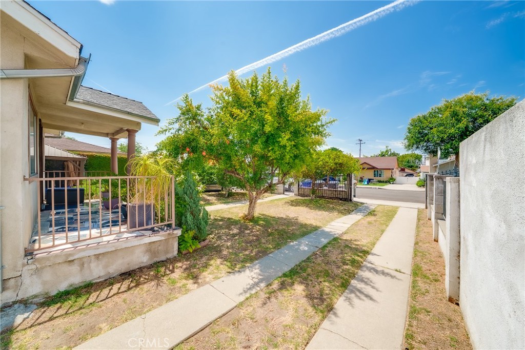 3733 Blanche Street Property Photo 5