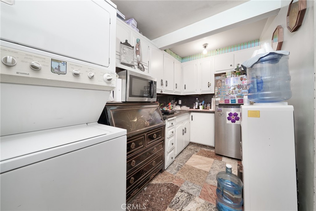 3733 Blanche Street Property Photo 32