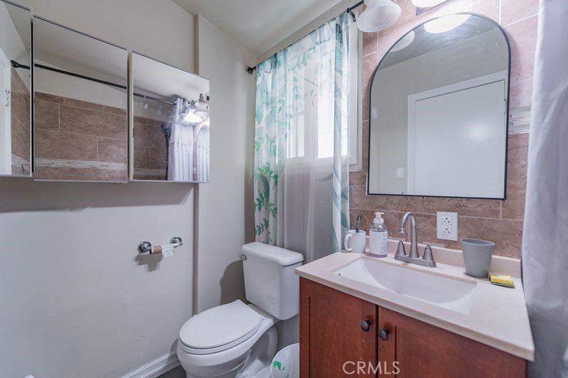 443 N Begonia Property Photo 18
