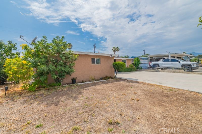 443 N Begonia Property Photo 20