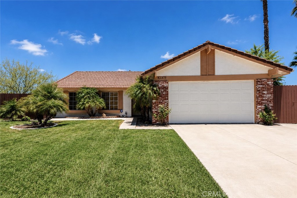 42375 Carino Property Photo 2