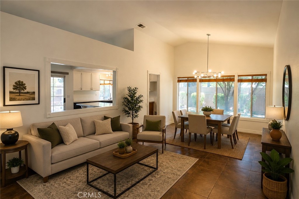 42375 Carino Property Photo 4