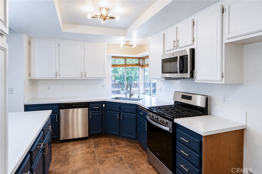 42375 Carino Property Photo 9