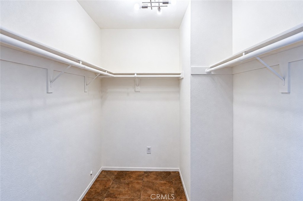 42375 Carino Property Photo 19