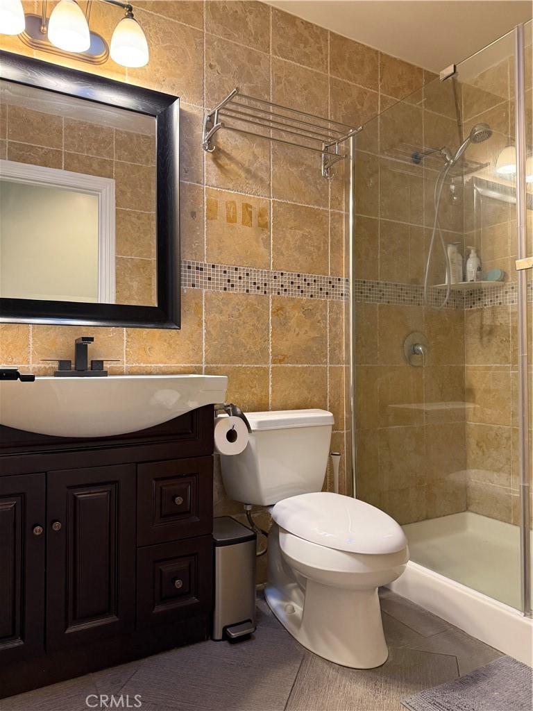 830 N Olive Property Photo 25